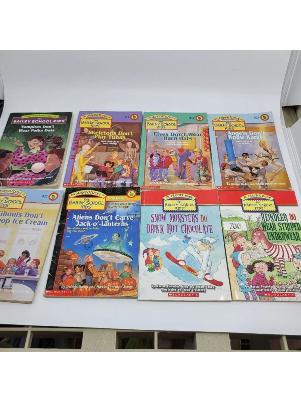 The Bailey School Kids Series Lot of 8 Chapter Books - CB037